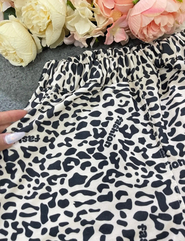 ست دو تیکه (تیشرت + شلوار) گلکسی پنبه