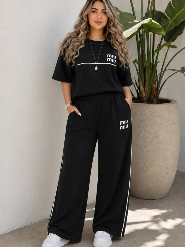 ست دو تیکه (تیشرت + شلوار) Miu Miu