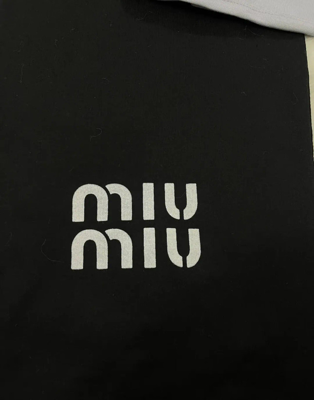 ست دو تیکه تیشرت شلوار Miu Miu