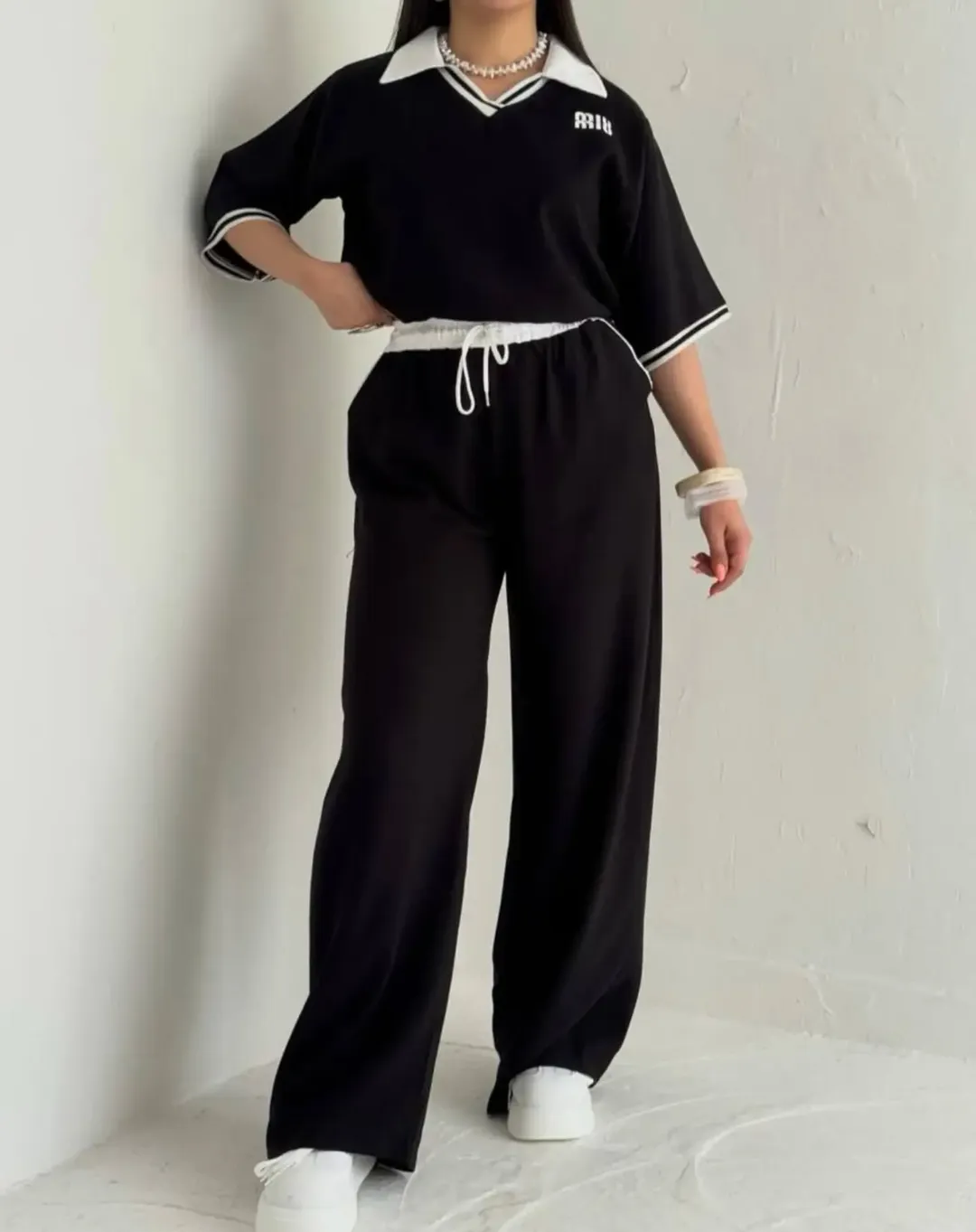 ست تیشرت شلوار مازراتی MIU